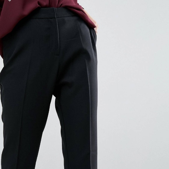 ASOS Design pants in black. Size US 4. - Picture 3 of 9